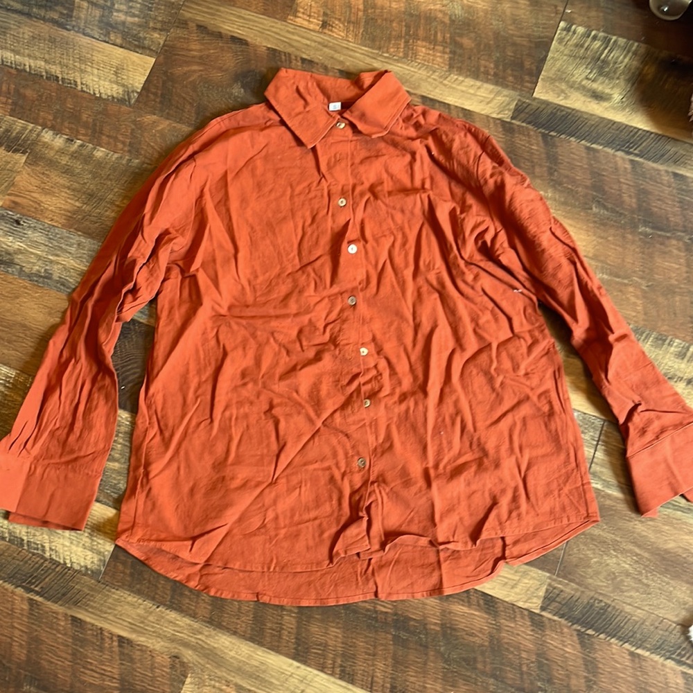 Long sleeve button up